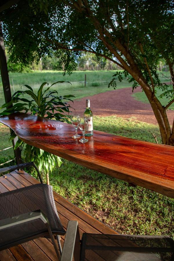 Hotel Banyan Tree à Batchelor Extérieur photo